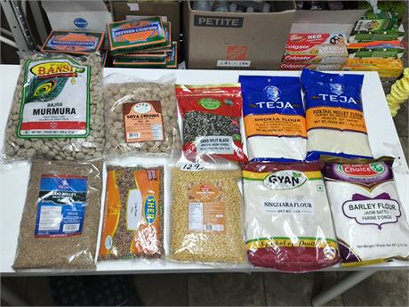 Lot 129 - various flours , grains&pulses