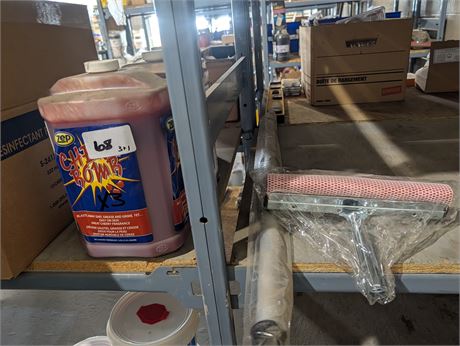 Lot 68 - Zep Cleaner and Squeegee