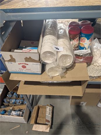 Lot 76 - Scott Paper Towels,Sqwincher, Gatorade Frost Powder