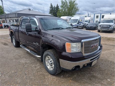 Lot 8402 - 2008 GMC Sierra 2500HD SLT Diesel