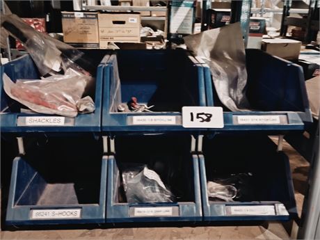 Lot 158 - Parts bins of snap links and bitch links