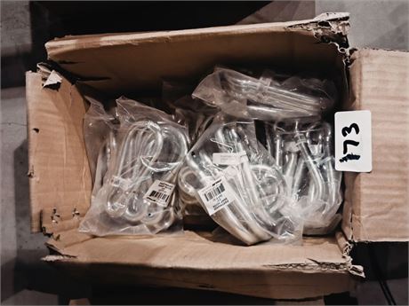Lot 173 - 1/2 " snap hooks
