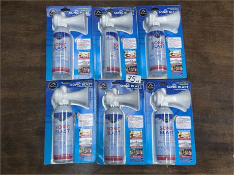 Lot 75 - Falcon Sonic Blast Air Horn