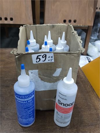 Lot 59 - Mixed leak detector bottles