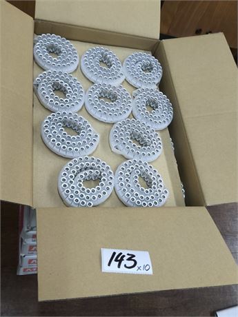 Lot 143 - Max pins for HN120