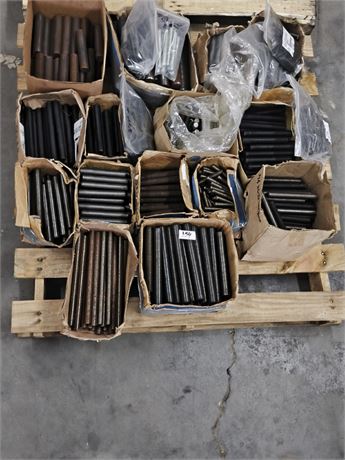 Lot 354 - Threaded pipe