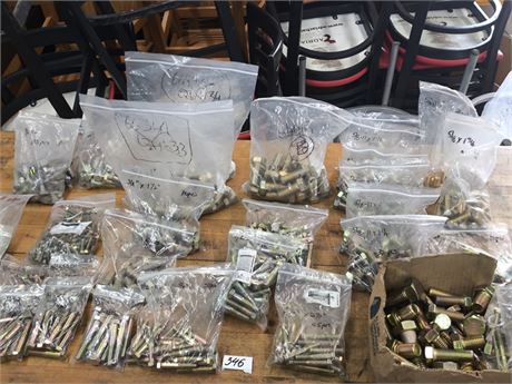 Lot 346 - Assorted bolts