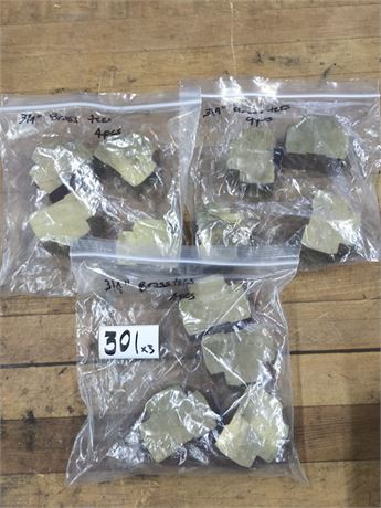 Lot 301 - 3/4" bras tees