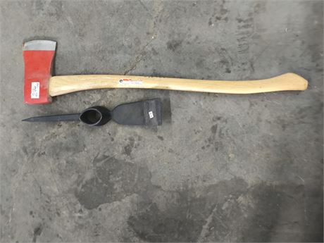 Lot 274 - Nupler Axe, pickaxe/mattock head