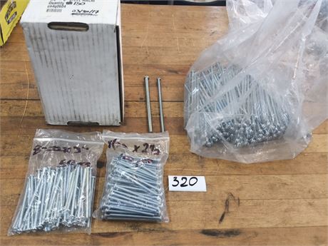 Lot 320 - Assorted sizes steel machi