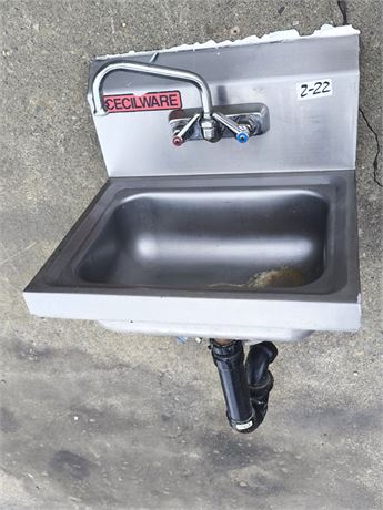 Lot 2-22 - Cecilware Sink