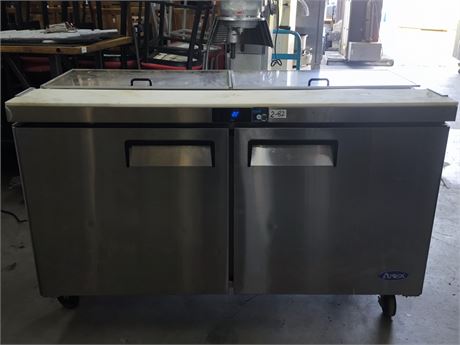 Lot 2-82 - ETL Refrigerated Salad Prep Table