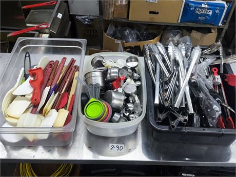 Lot 2-90 - Various Kitchen Utensils