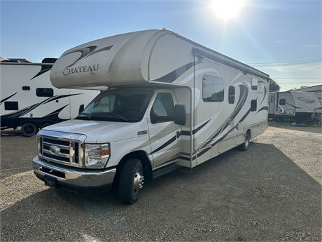 Lot- 8452 2014 FORD ECONOLINE E450 SUPER DUTY CUTAWAY VAN