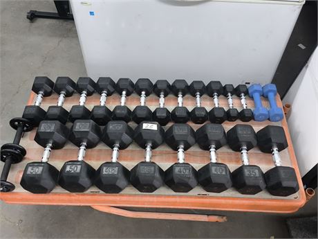 Lot 26 - Dumbell Stand