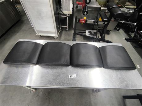 Lot 81 - Bench Pads