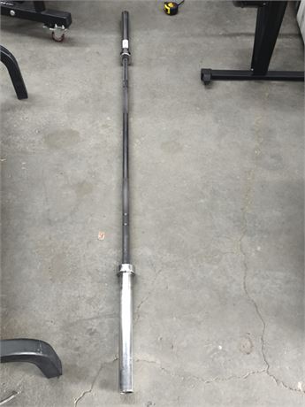 Lot 18 - Barbell