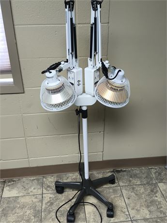 Lot 99 - Double TDP Heat Lamp