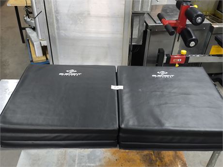 Lot 58 - Panel Mats