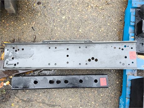 Lot - W-83 -Trailer Attachments