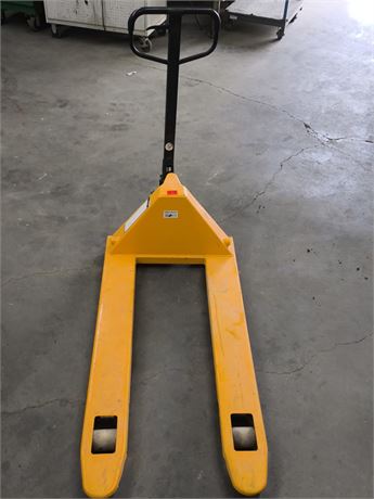 Lot - W-13 - Pallet Jack 2 Ton